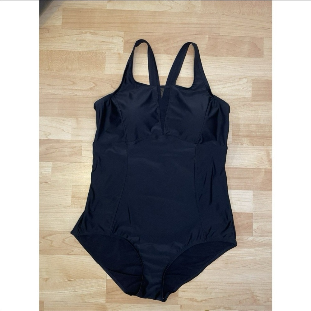 Torrid one piece swimsuit